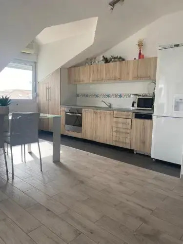 Sunny Apartment