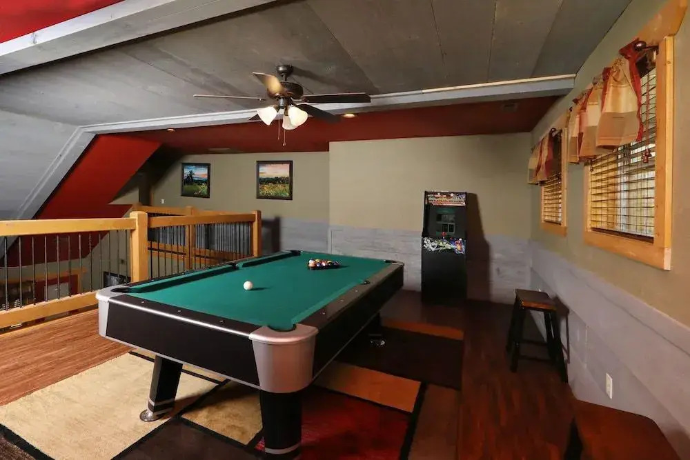 Firefly Nights 5 Bedrooms 5 Bathrooms Cabin