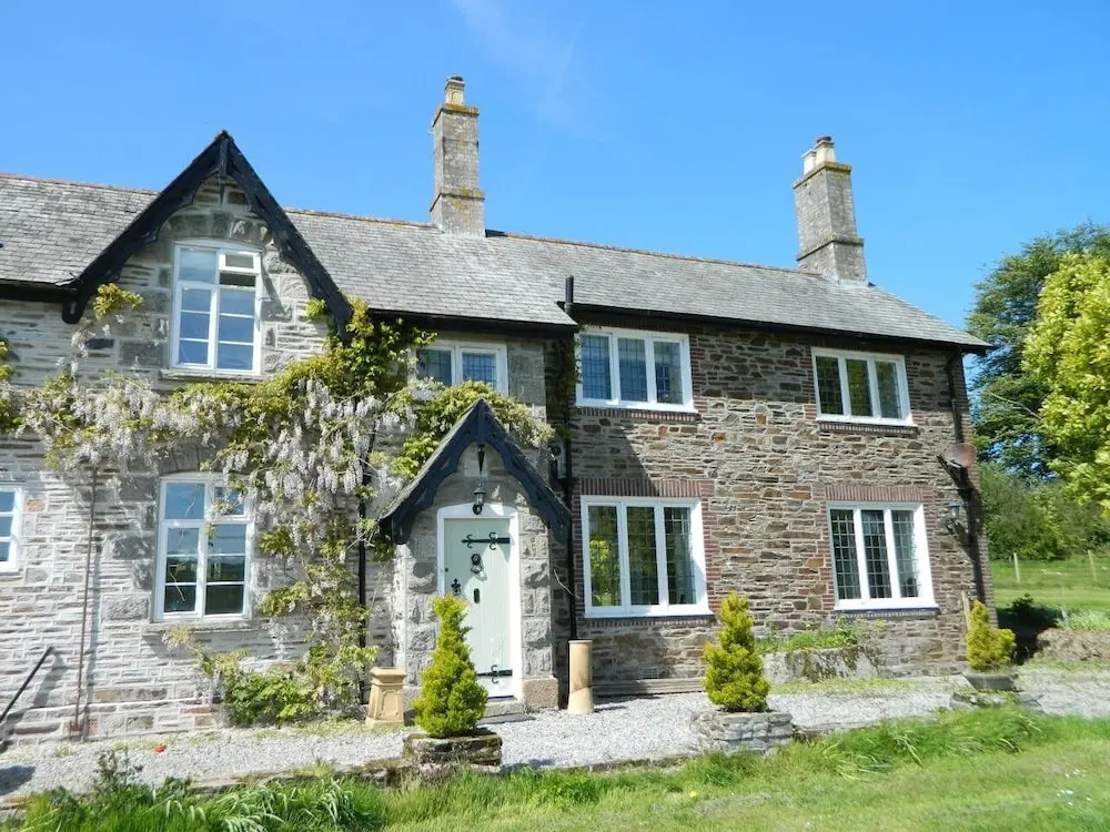 Victorian cottage overlooking the Plym Valley
