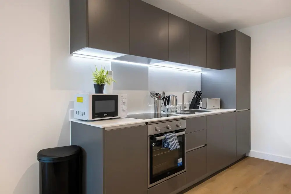Axis Apartment