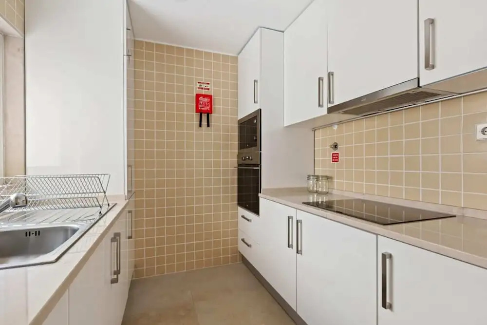 Beautiful 2 Bedroom Apartment in Bairro Alto