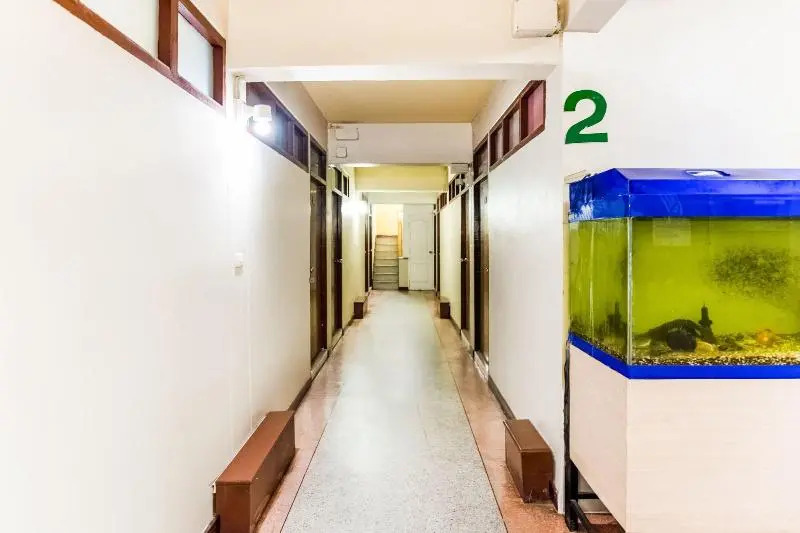 Oyo 425 Gedkanok Apartment