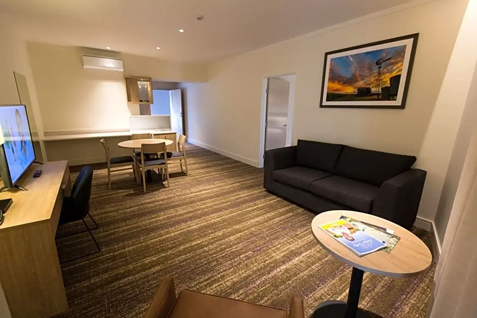 Porter's Plainland Hotel