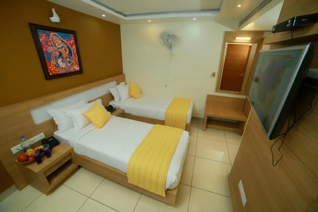 Treebo Sree Varshavilas Regency, 500 Mtrs From Guruvayoor Temple