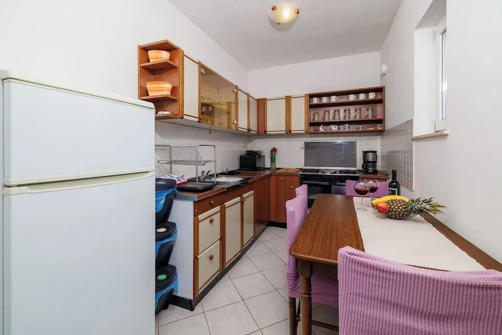 Apartments Snjezana