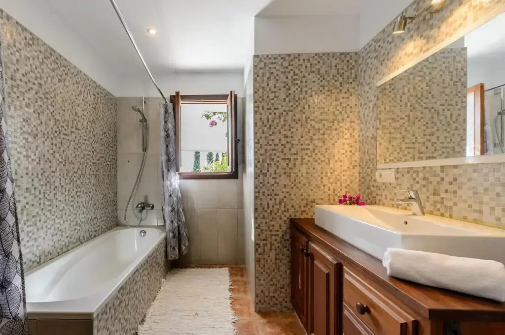 Finca Can Rosa Ibiza, private pool, a nature getaway