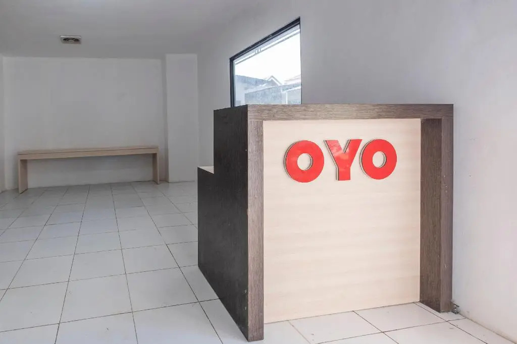 Hotel O RF Homestay
