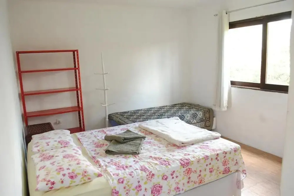 Lilás Hospedagem e Terapias