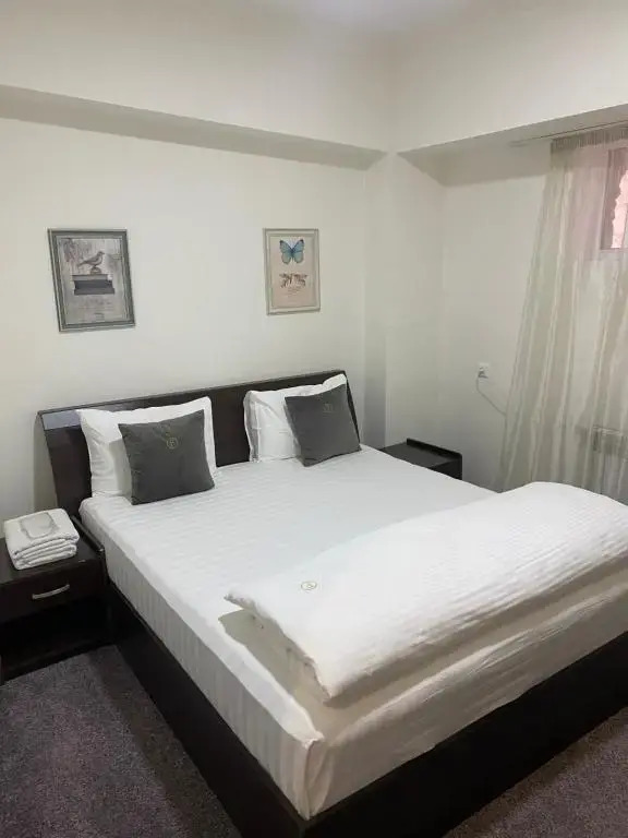 Fortune Hotel