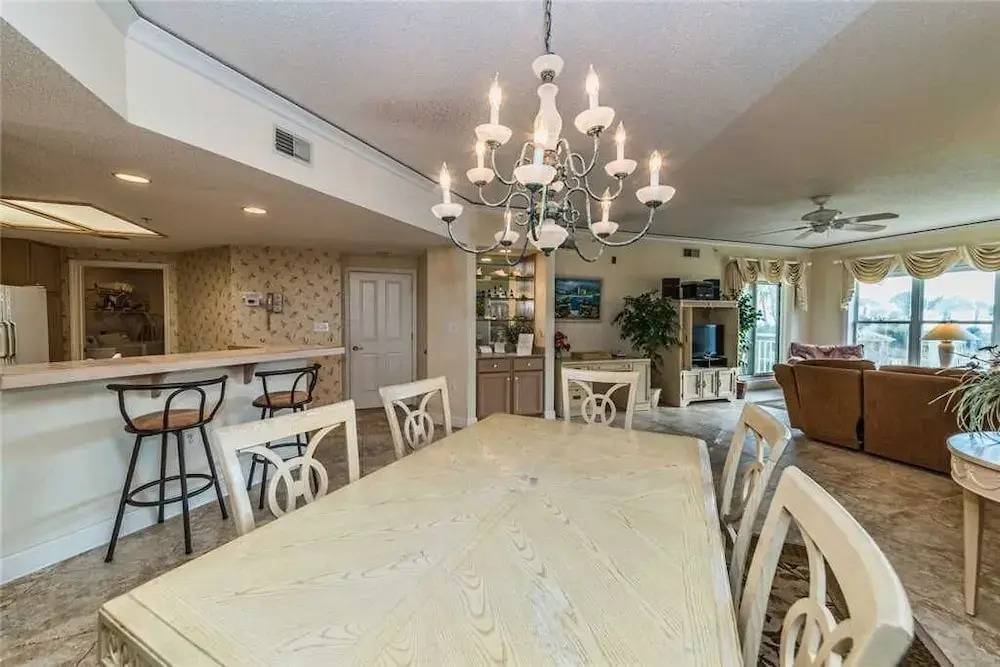 Hampton 6107 by Hilton Head Retreats