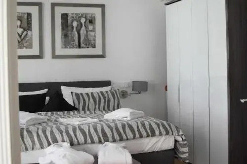 FIRST SELLIN Appartement 2_15 dir