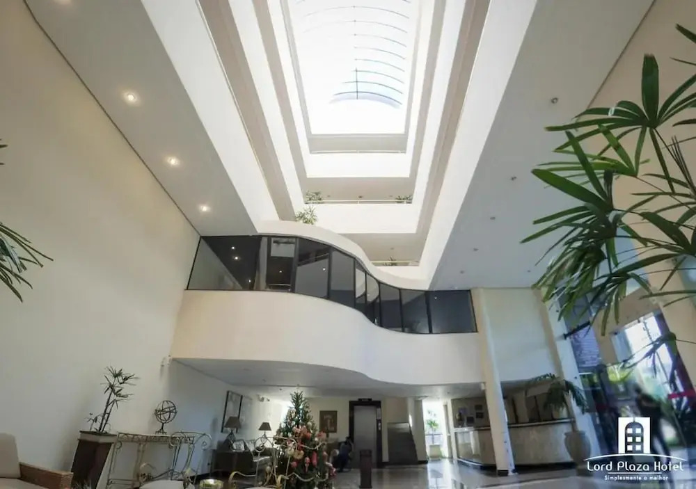 Lord Plaza Hotel