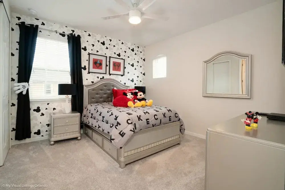 5 BD 4.5 BH With Game Room and Spa
