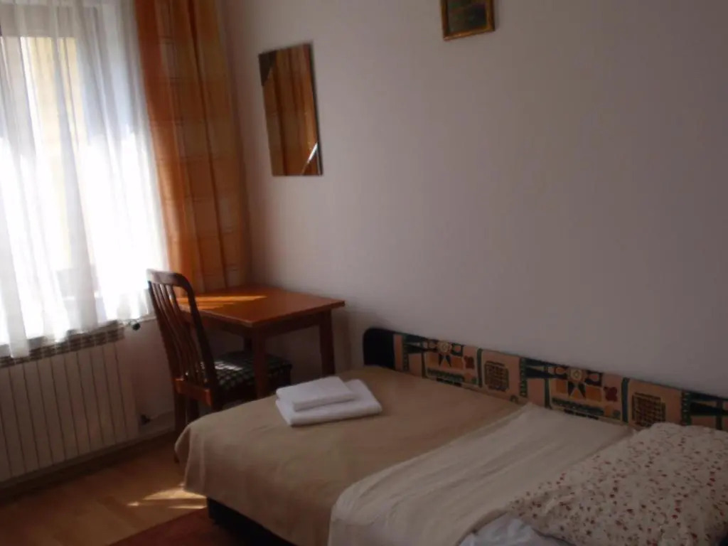 Apartments Maximir