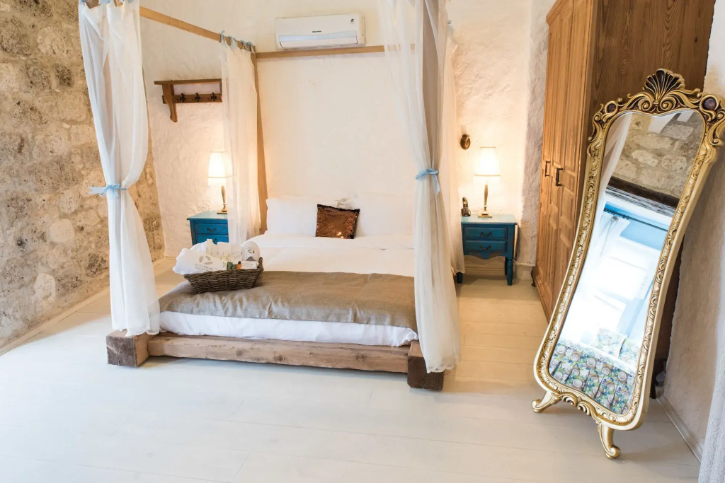 Palm Alaçatı Boutique Hotel