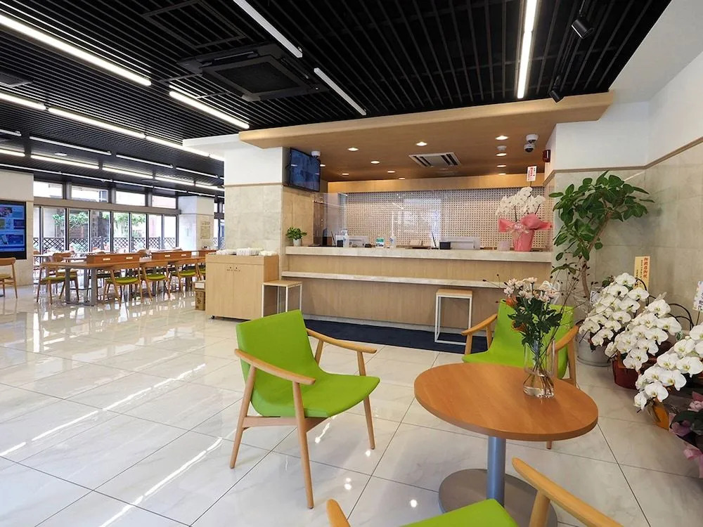 Toyoko Inn Iseshi Eki