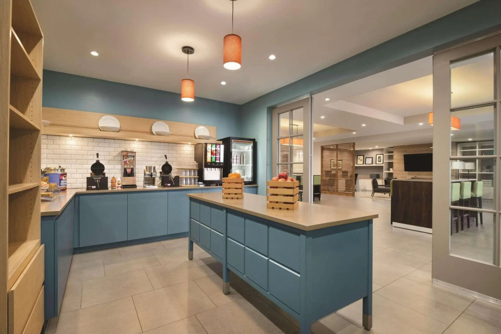 Fairfield by Marriott Inn & Suites Page