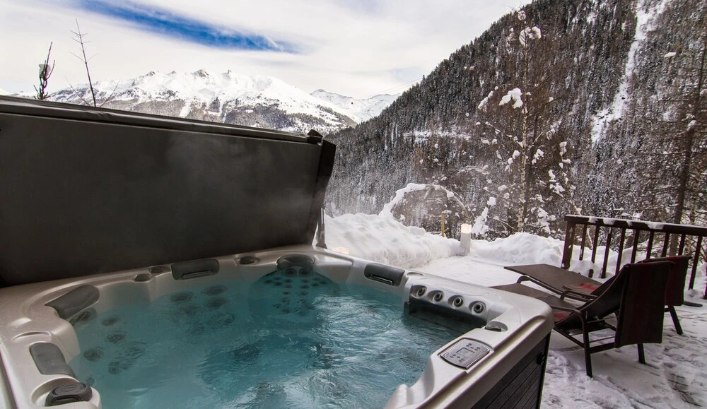 Chalet Les Rahâs by Mrs Miggins