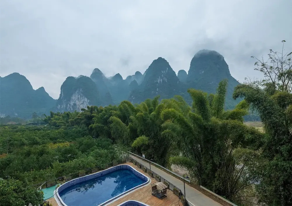 Yangshuo Mountain River Ballad Hotel