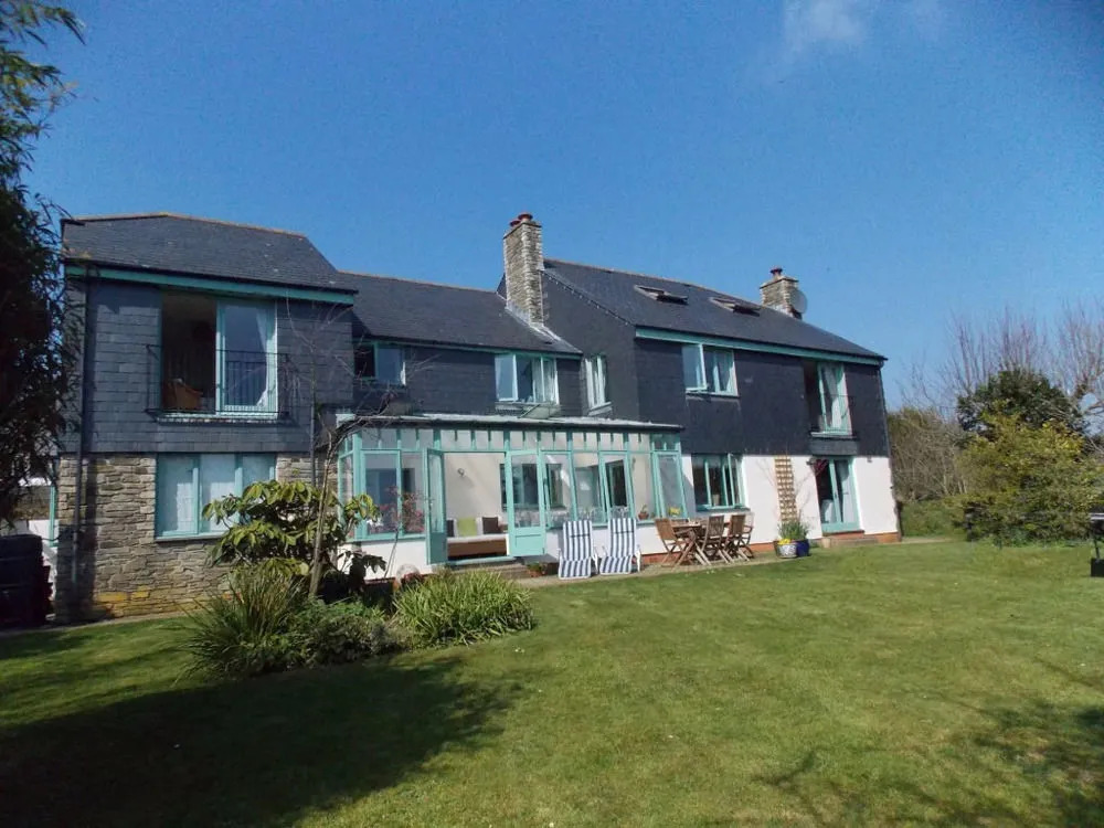 Trecarne House