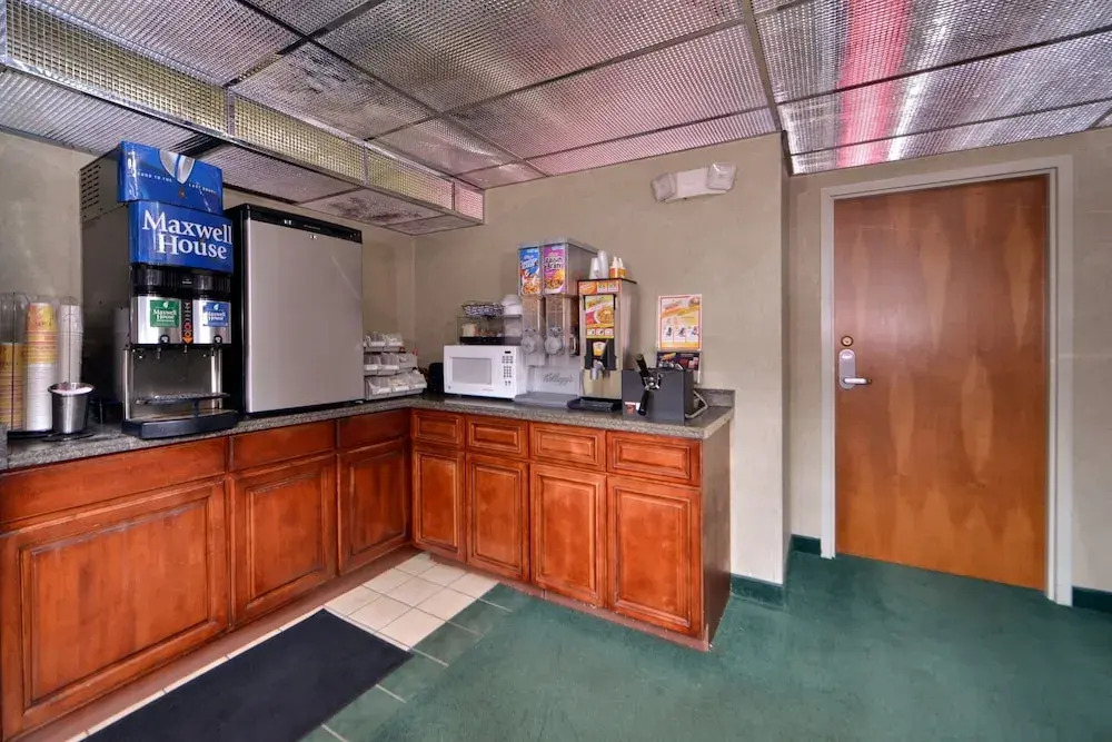 Nations Inn - West Jefferson