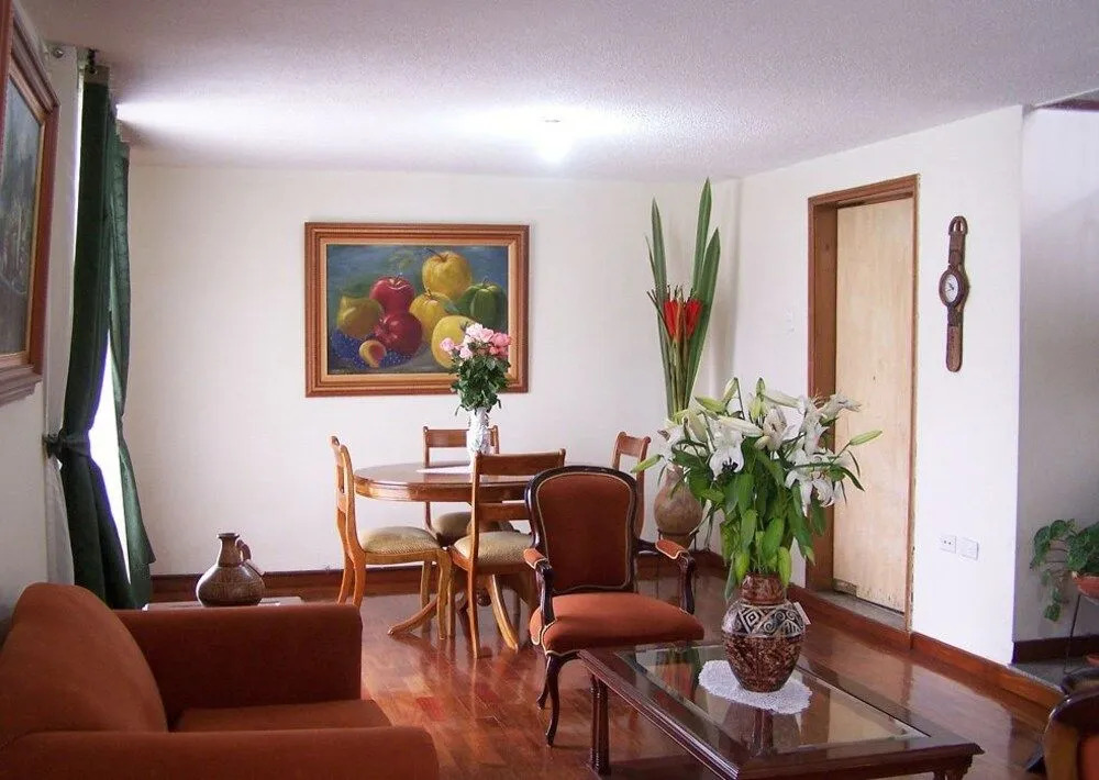 Hotel Casa Lozano - Embajada Americana