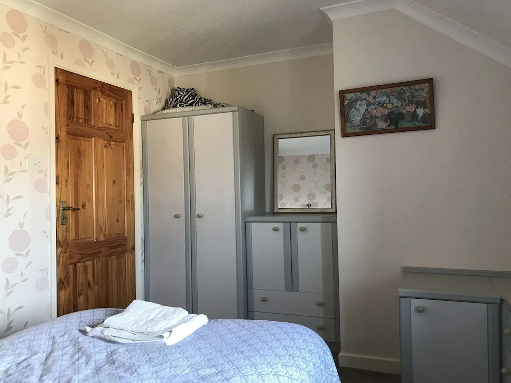 Maesyfelin Isaf Apartment