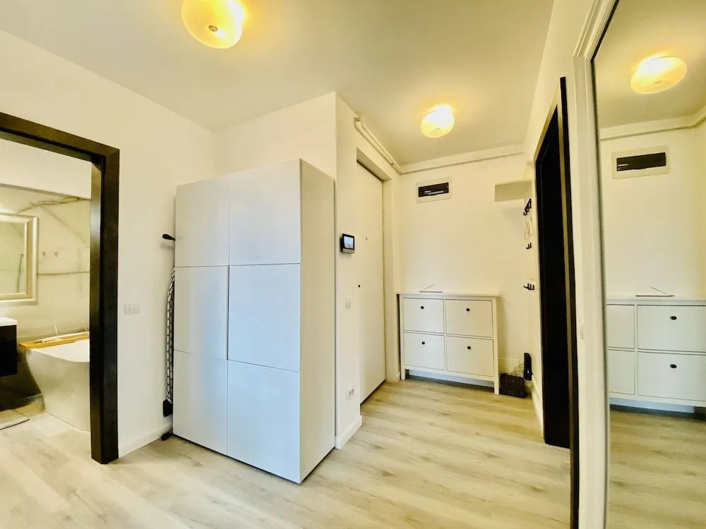 1Bdr Wings Apartment