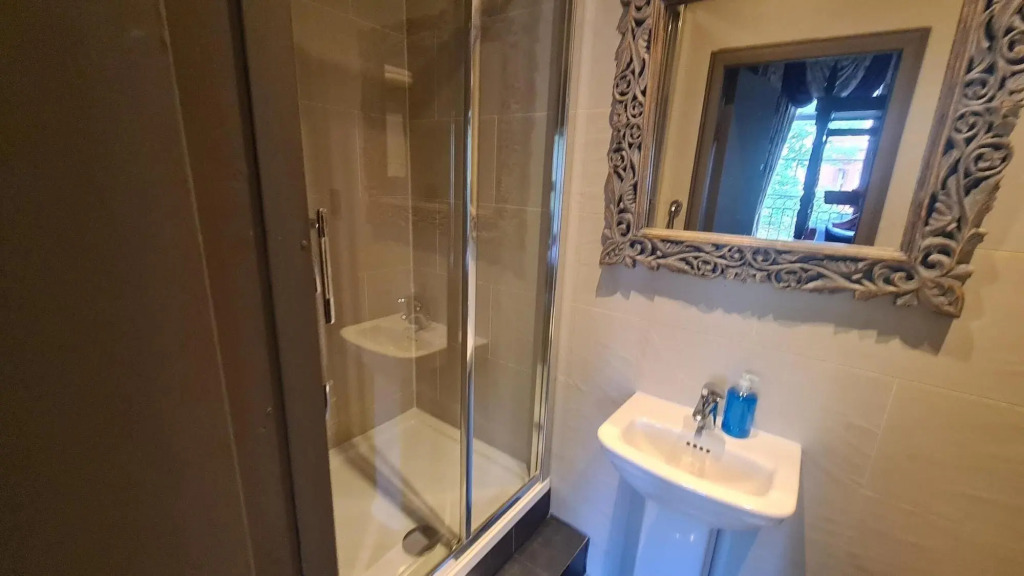 Kings Boutique Hotel