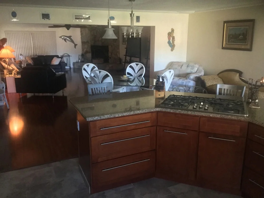 Eyre Vacation Getaway - Three Bedroom Home