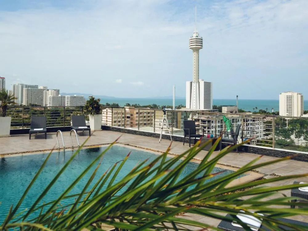 The Winner Condo - 703 by Axiom