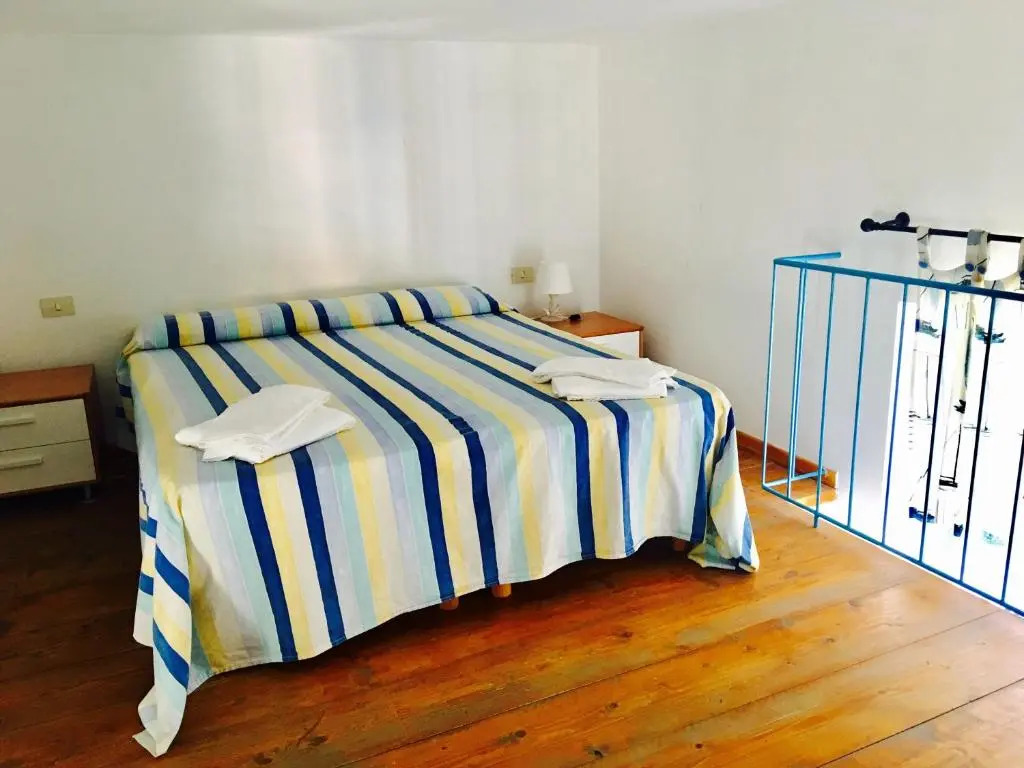 Agenzia Isotur - Locanda Nonna Giulia 33 Vista Mare- Soppalcata