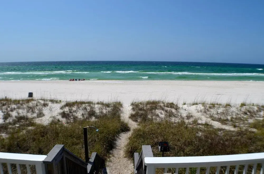 Front Beach House 22423 by RedAwning