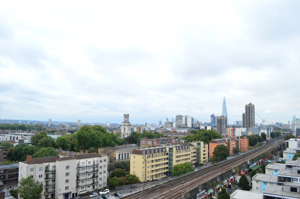 1 Bedroom Apartment With City Views