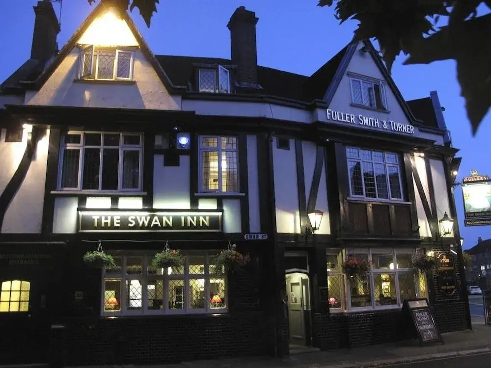 The Swan Inn Pub