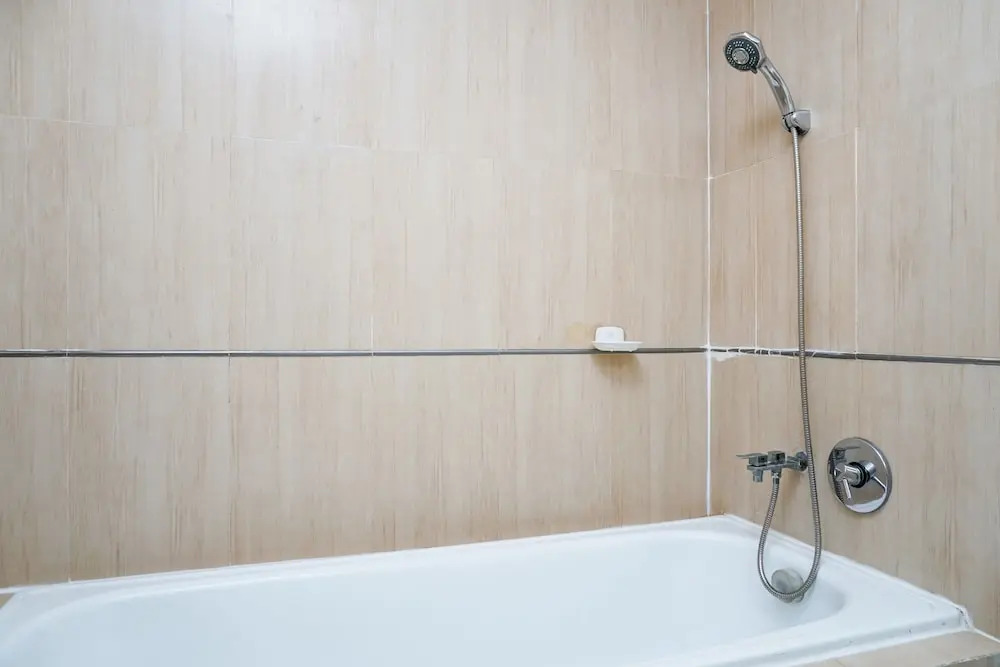 Luxurious 3BR Apartment at FX Residence Sudirman