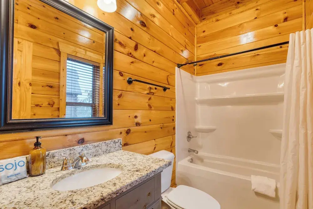 Grand View by Avantstay 56-guest Retreat Panoramic Views, Hot Tubs, Game Room & Theater Seasonal Outdoor Pool Near Dollywood, Gatlinburg