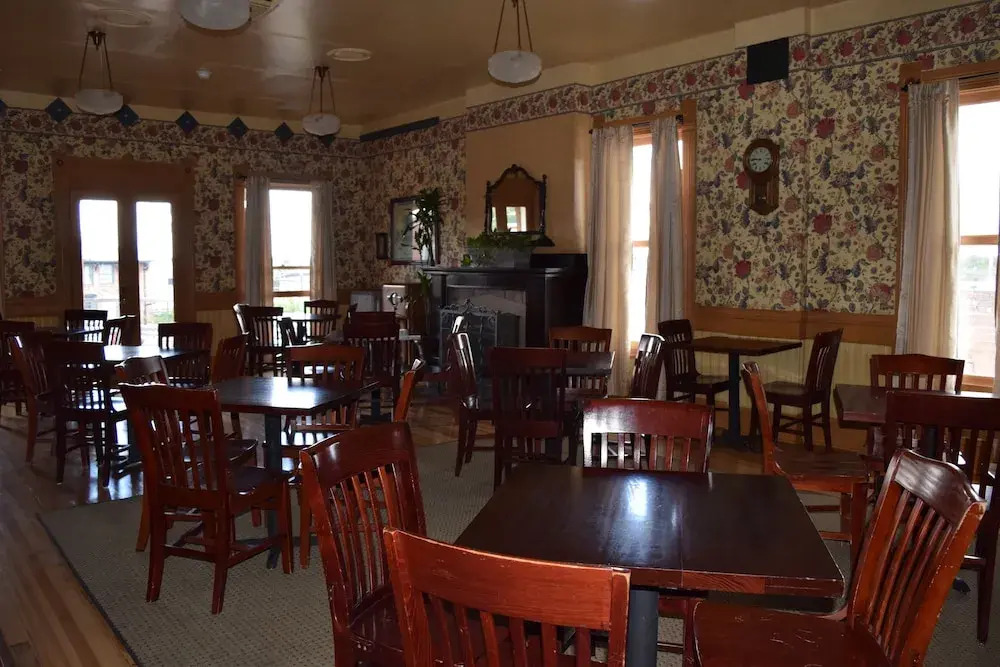 Weatherford Hotel