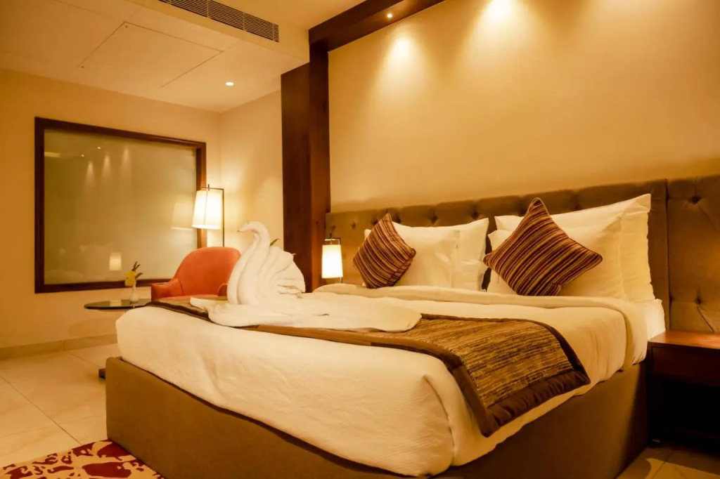 Hotel Pahadi