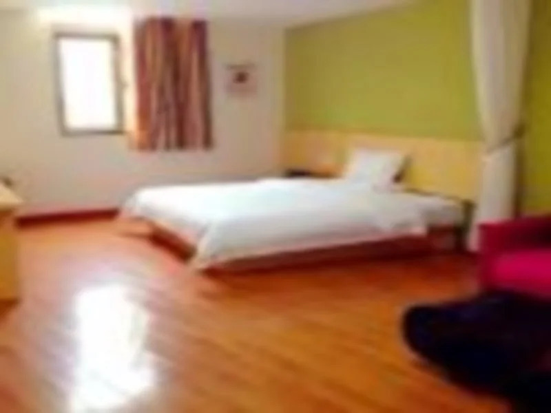 7 Days Inn Shanwei Lufeng Coach Terminal Branch