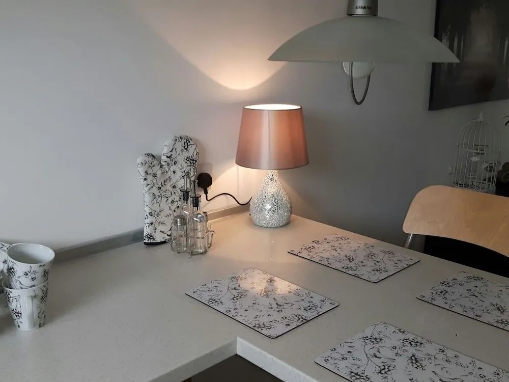 Radyr Place Apartments by Cardiff Holiday Homes
