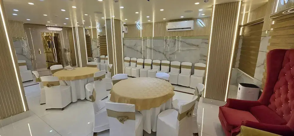 HOTELLEOS
