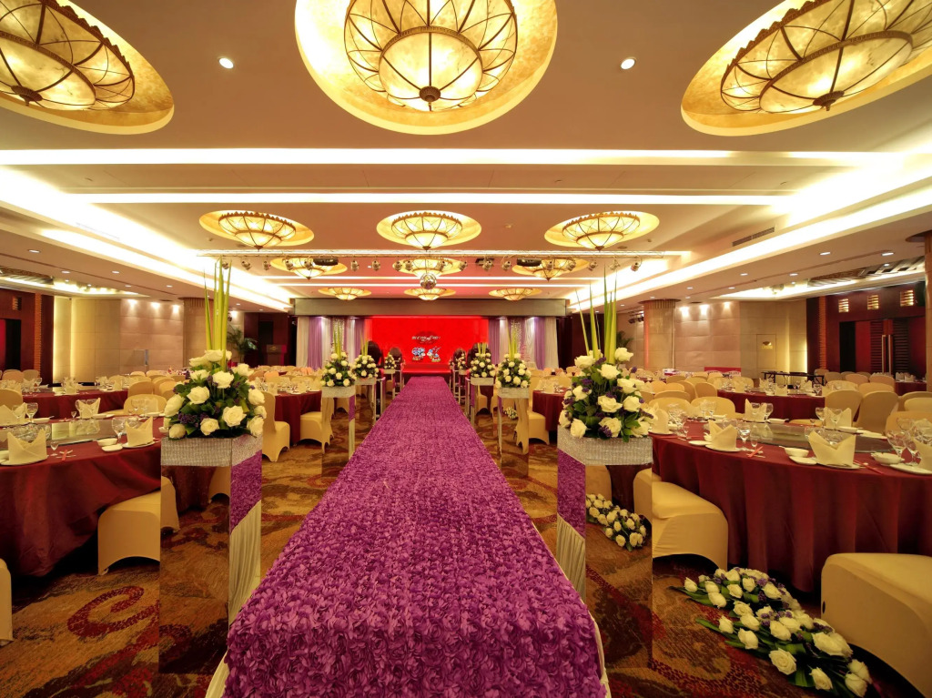Chongqing Carlton Hotel