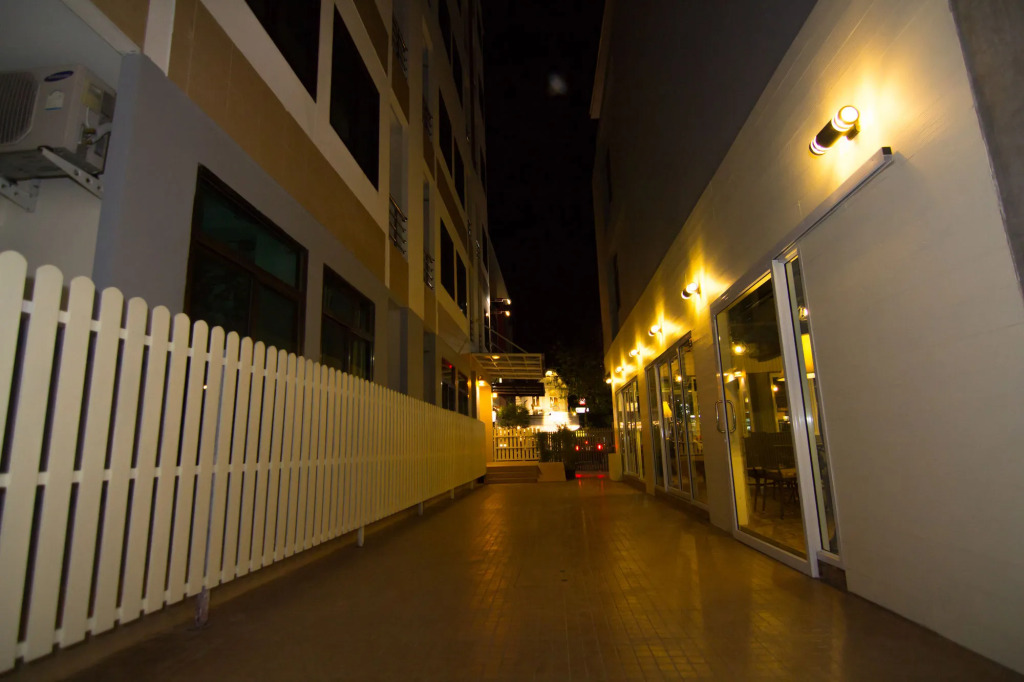 Prajaktra City Hostel