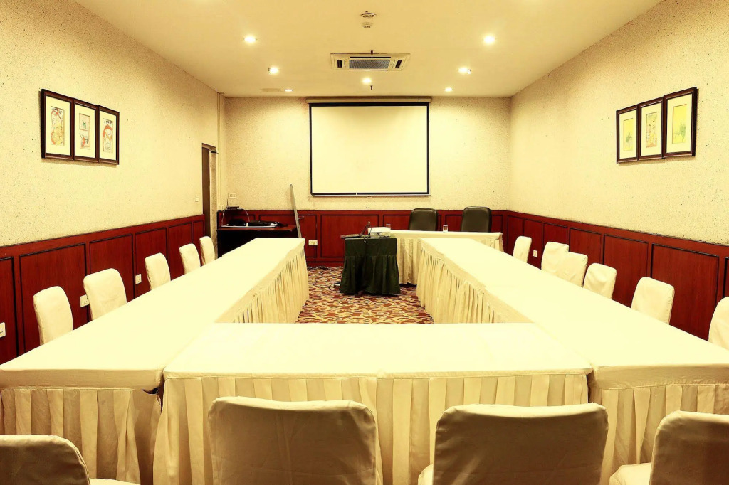 Indismart Hotel
