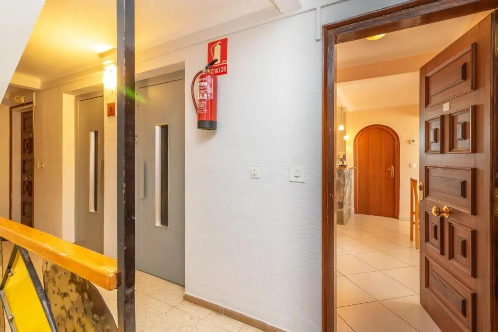 112-Apartamento soleado con vistas al mar