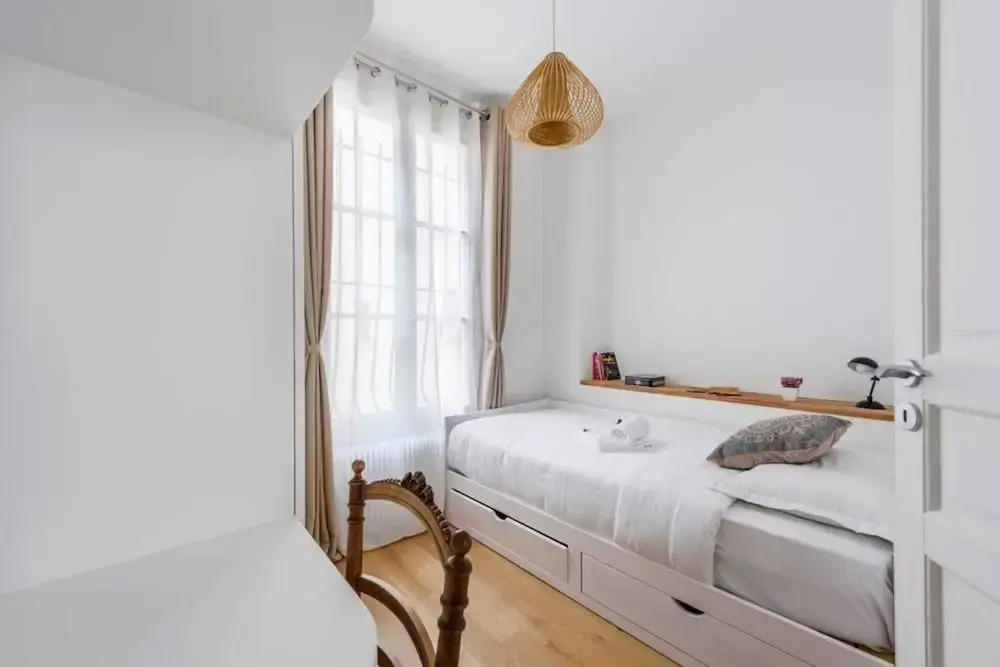 Luxury 4-bdr Apartment Near Saint-germain-des-prés