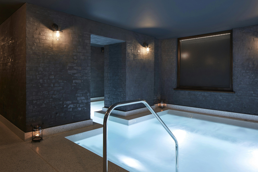 Taj 51 Buckingham Gate Suites and Residences