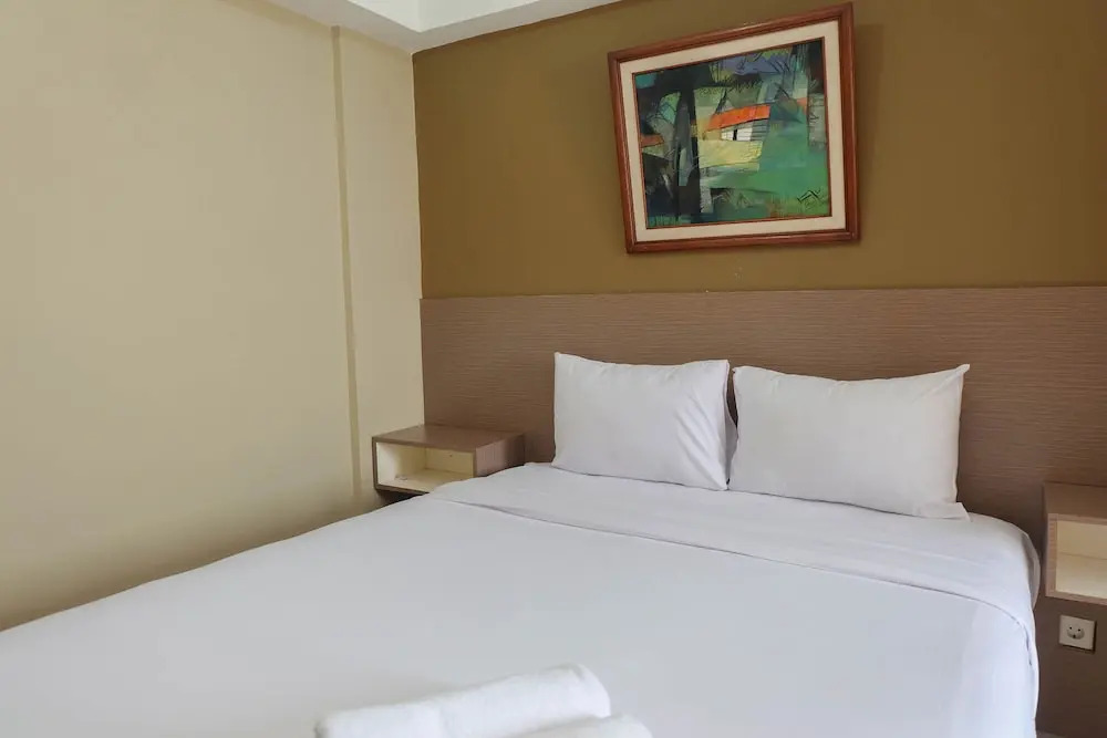 Strategic 1Br At Bassura City Apartment