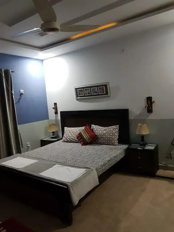 khyber lodge 2 guest house